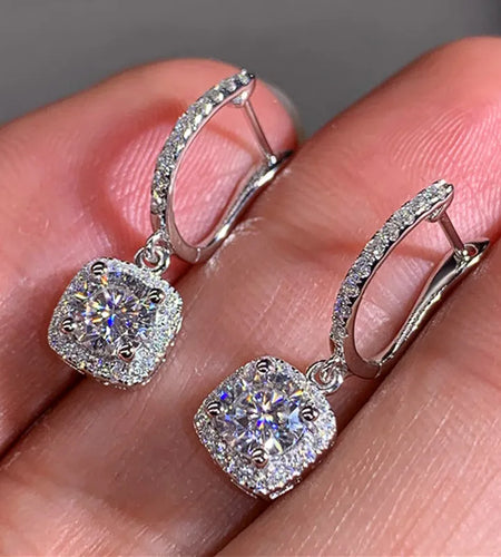 Classical Designer 18K White Gold Plated Square Shape Cubic Zirconia Clip on Earrings for Women Sapphire Crystal Diamond Drop Earrings Dangle Earring Anti-Allergy